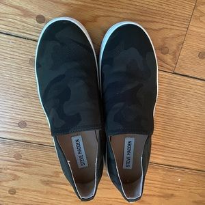 steve madden camo platform sneakers